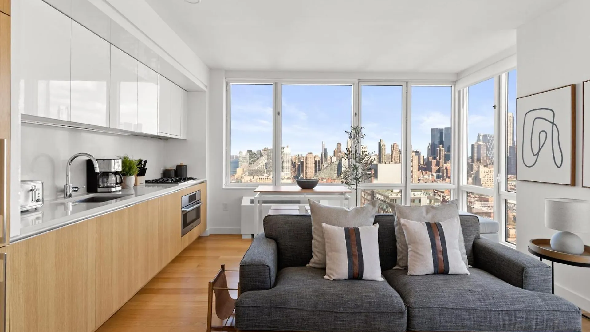 Stunning Luxe 1Bd 1Bath Apt New York 0*,